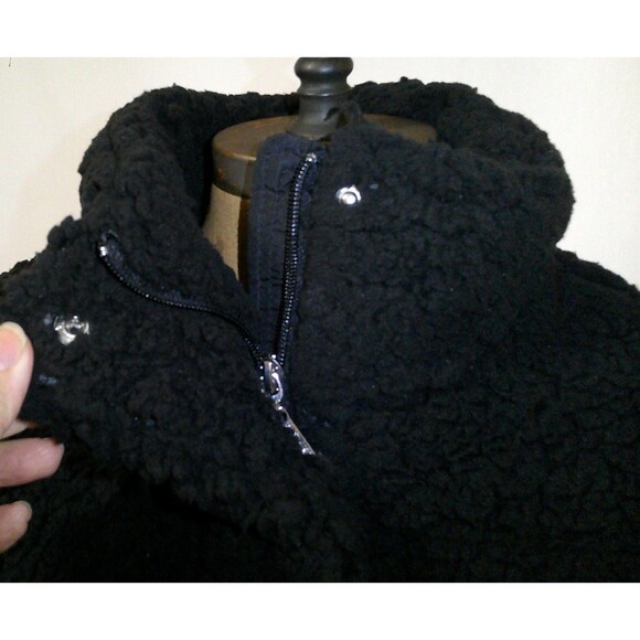 NWT M Womens Weatherproof Faux Sherpa Fleece Fur Vest Black SOFT Snap Zipper Clo - Picture 4 of 7